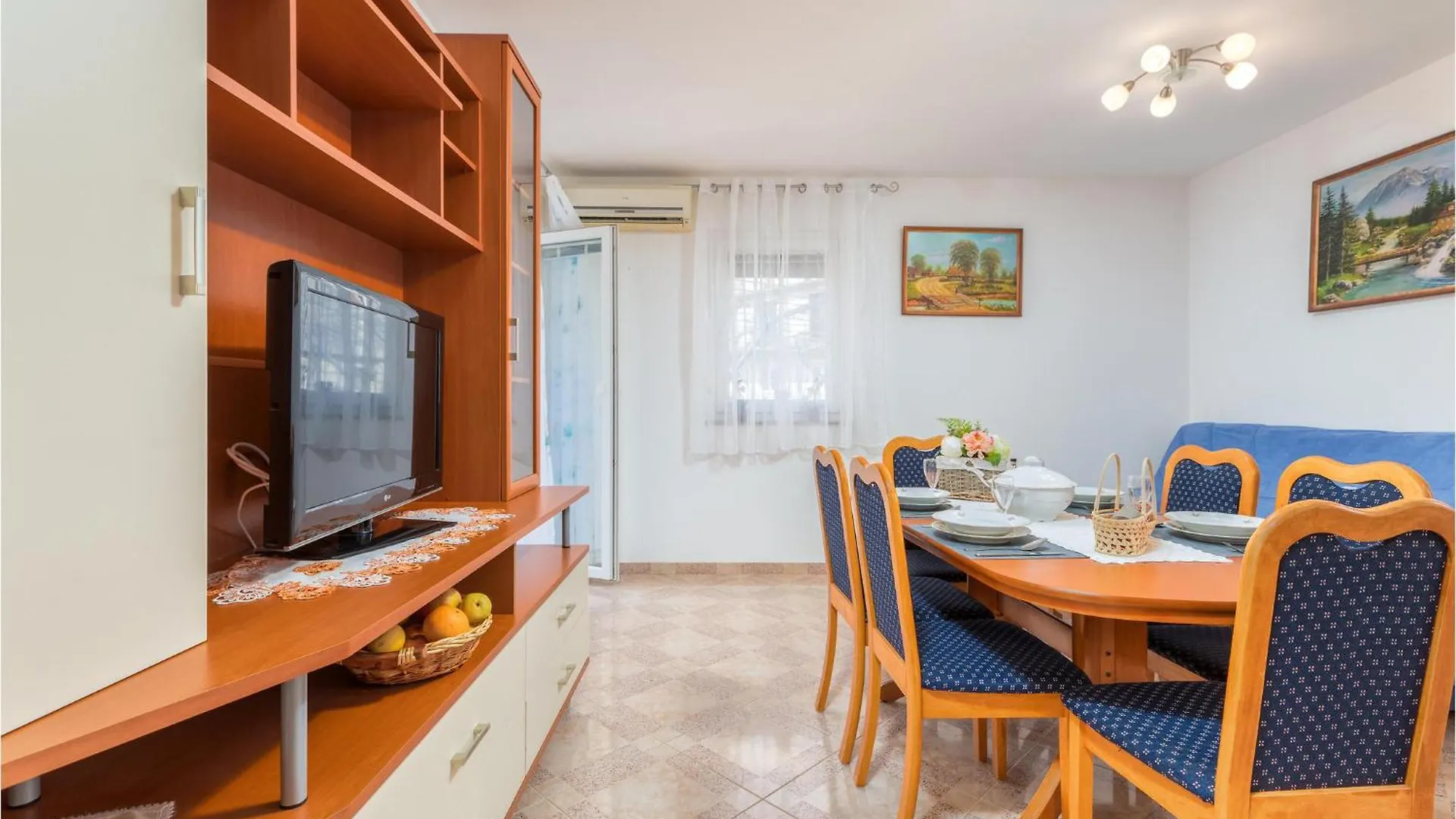 Lovely Apartment In Fazana With Kitchen