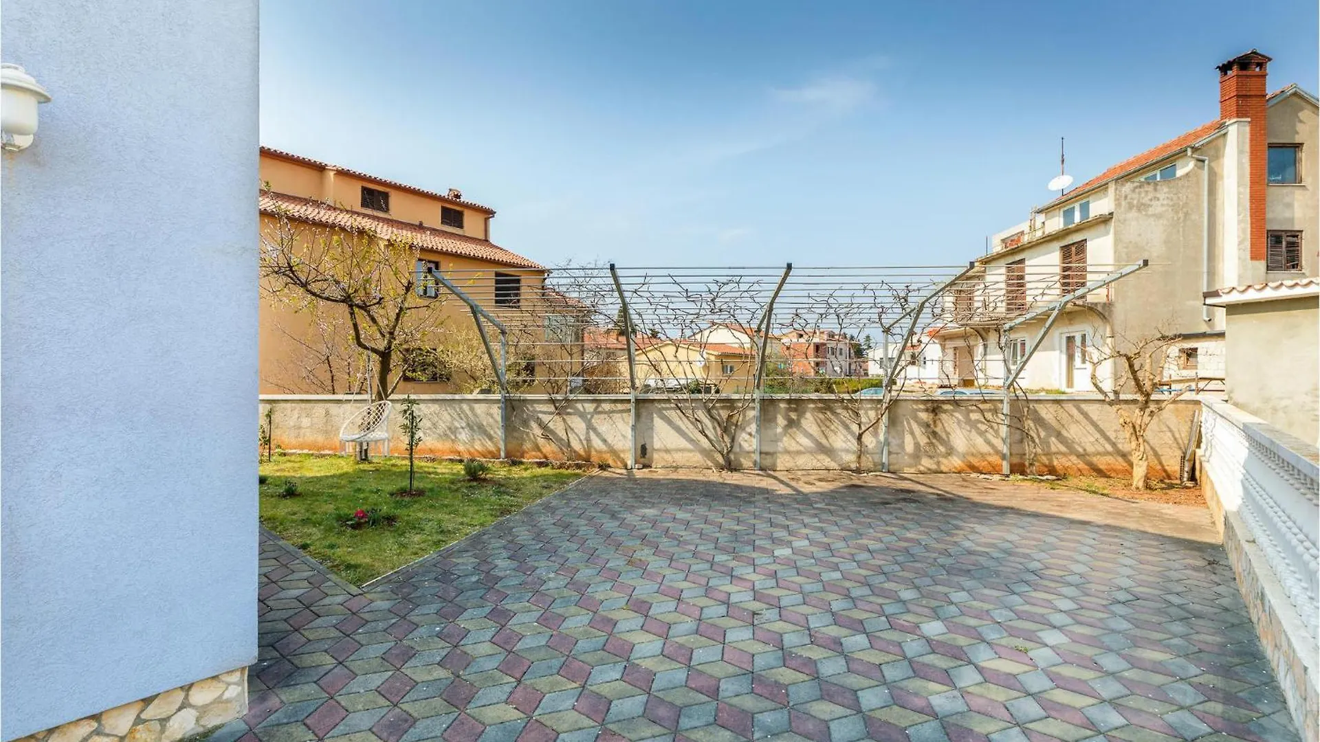 Lovely Apartment In Fazana With Kitchen